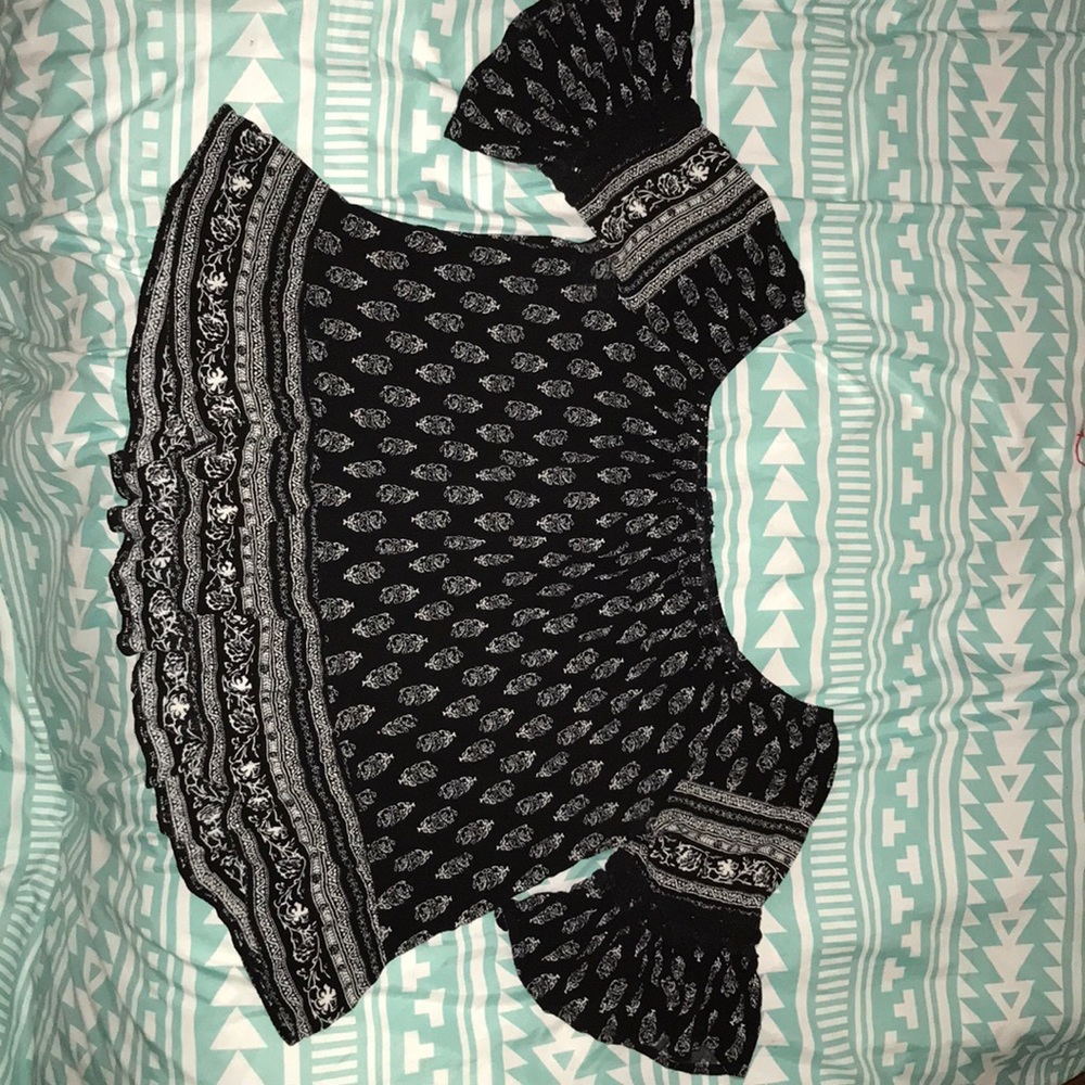 Flowy Black semi shoulder Blouse